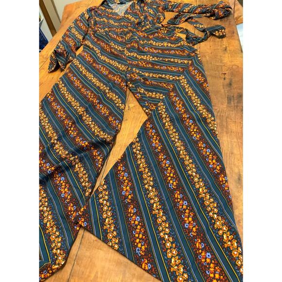 Sz S - ModCloth Retro Print Jumpsuit - Picture 5 of 9